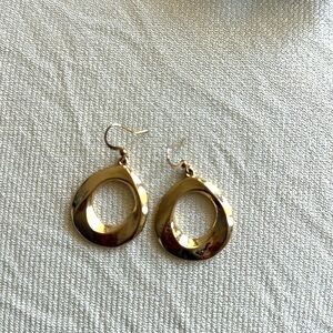 Gold cute earrings